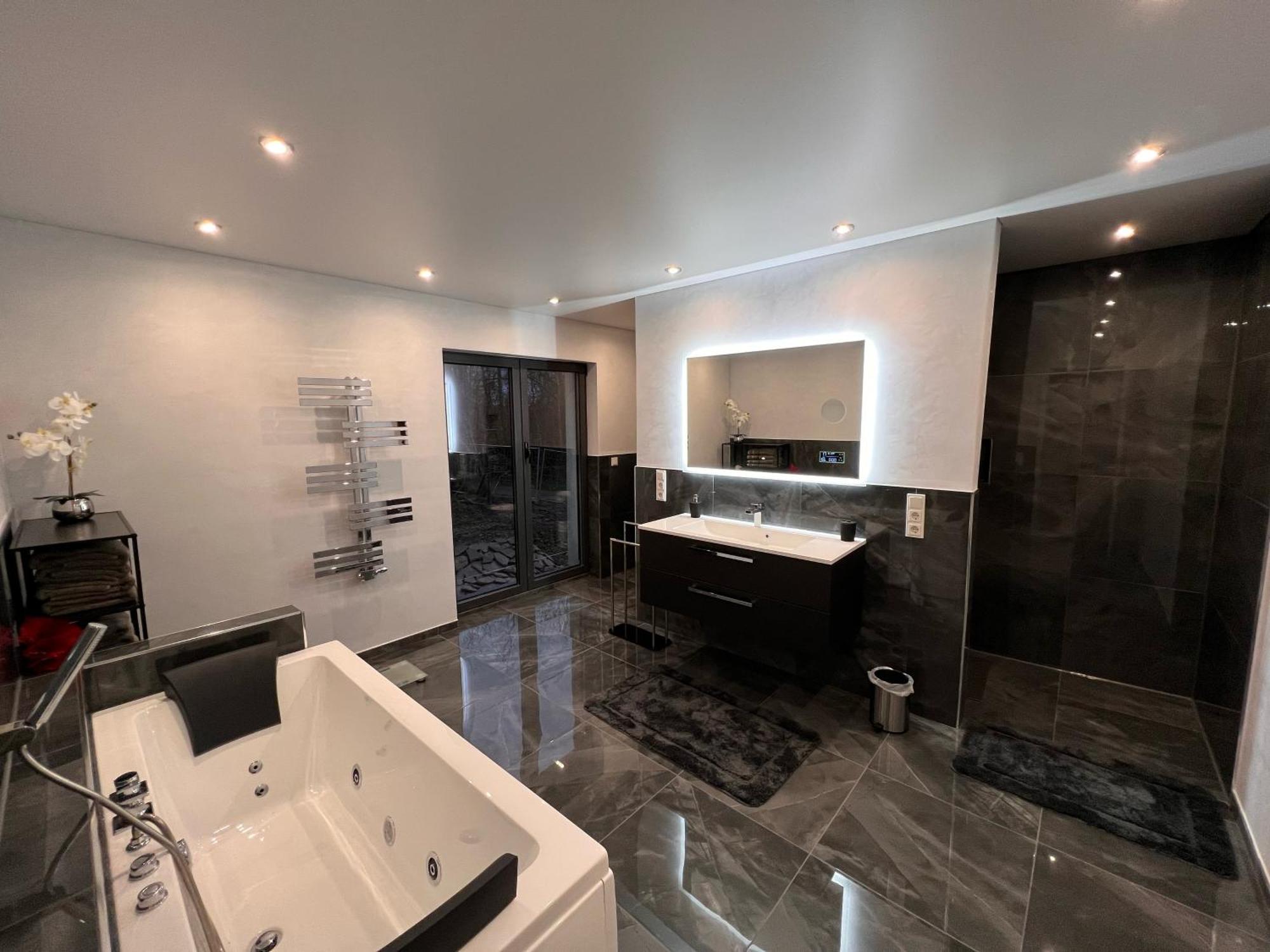 Penthouse M1 Apartman Neunkirchen  Kültér fotó